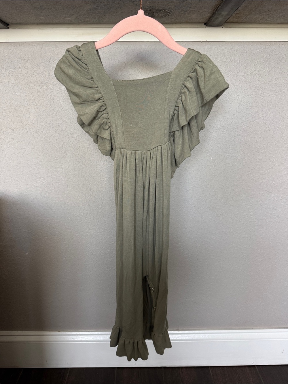 kate quinn Olive Ruffle Sleeve Jumper